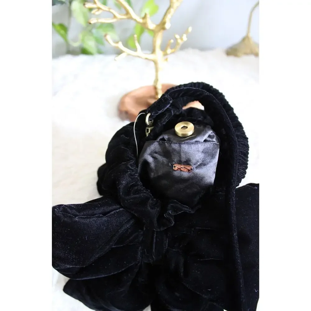 Free people Black  velvet  Bow  bag